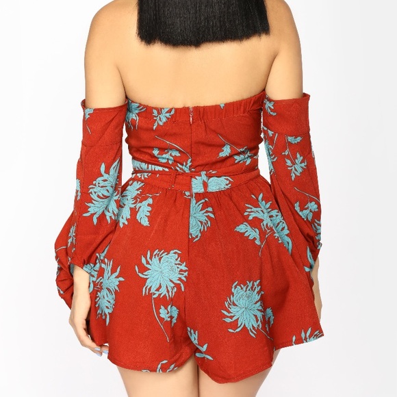 Fashion nova, Put It In Park Floral Romper - Picture 3 of 6